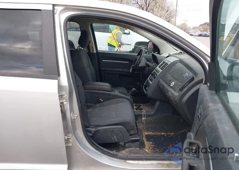 2010 Dodge Journey Sxt z USA, uszkodzony, nr VIN 3D4PH5FV4AT122651